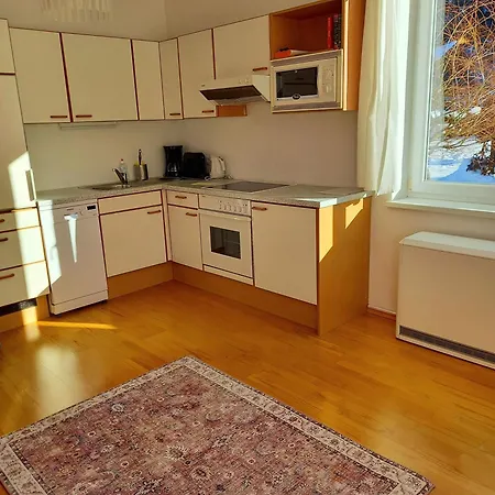 Flores, Oder Doppelzimmer, Im Grünen, 5 Gehminuten Ins Zentrum, Parkplatz, Zero Emissions Bad Ischl