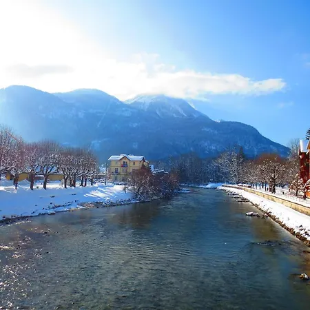 Holiday home Grünes Flores: Oasis With Zero Emissions Bad Ischl