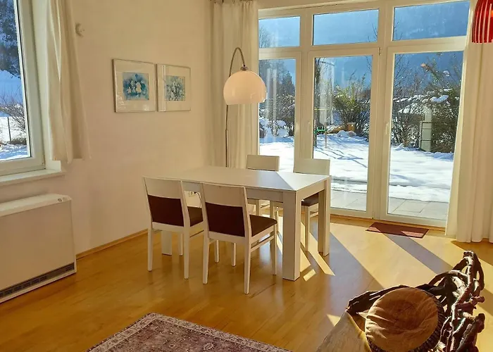 Ferienhaus Flores, Oder Doppelzimmer, Im Grünen, 5 Gehminuten Ins Zentrum, Parkplatz, Zero Emissions Bad Ischl