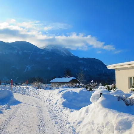 Feriehus Grünes Flores: Oasis With Zero Emissions *